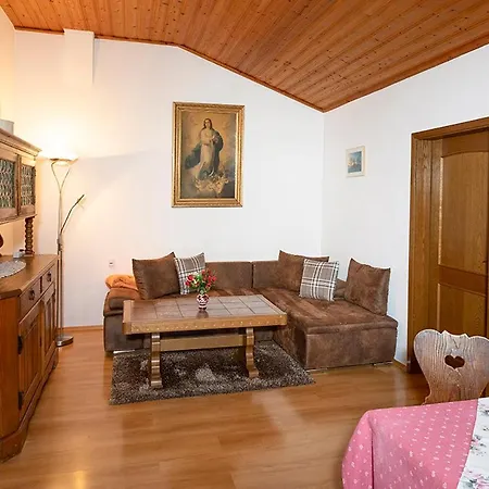 Farm stay Bauernhof Daurerhof